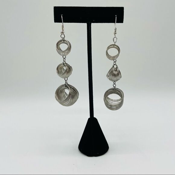 Vintage Silver Metal Wire Spring Dangle Earrings - Picture 1 of 3
